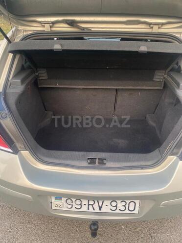 Opel Astra 2005, 320,000 km - 1.4 л - Bakı