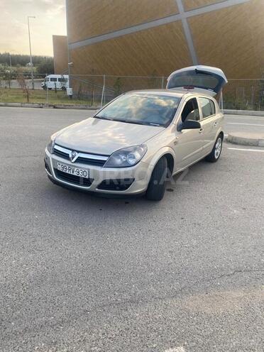 Opel Astra 2005, 320,000 km - 1.4 л - Bakı