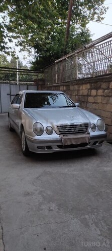 Mercedes E 240 2002, 207,466 km - 2.4 l - Tovuz