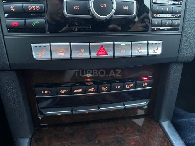 Mercedes E 250 2013, 199,000 km - 2.2 л - Bakı