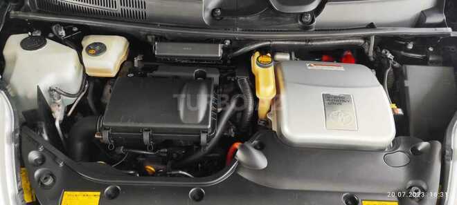 Toyota Prius 2009, 124,000 km - 1.5 л - Bakı