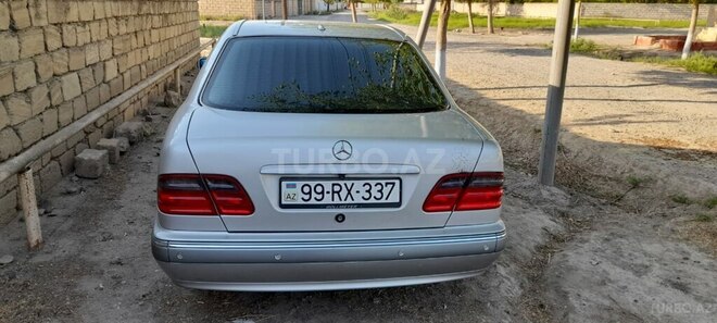 Mercedes E 300 1999, 300,000 km - 3.0 l - Bakı