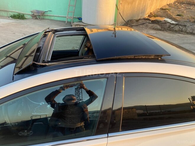Hyundai Sonata 2011, 214,000 km - 2.4 l - Salyan