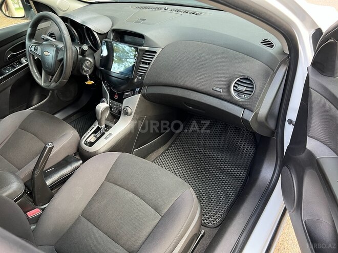 Chevrolet Cruze 2015, 185,000 km - 1.4 l - Gəncə