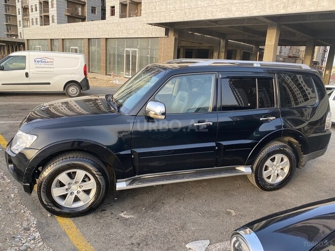 Mitsubishi Pajero 2008, 192,000 km - 3.0 л - Bakı