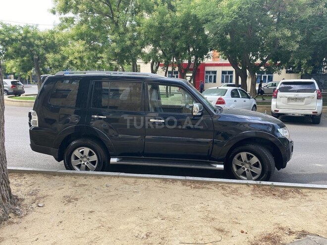 Mitsubishi Pajero 2008, 192,000 km - 3.0 л - Bakı