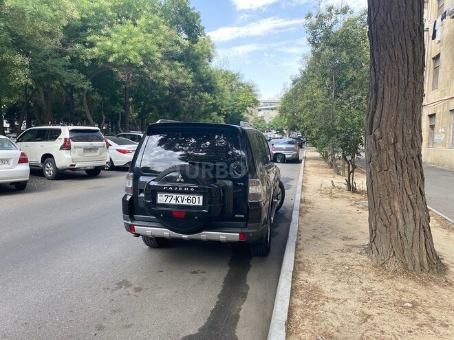Mitsubishi Pajero 2008, 192,000 km - 3.0 л - Bakı