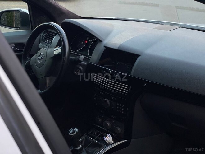 Opel Astra 2008, 217,000 km - 1.3 л - Bakı