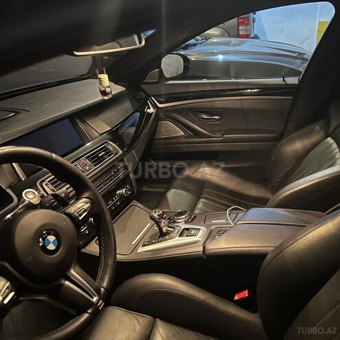 BMW M5 2014, 79,500 km - 4.4 l - Bakı