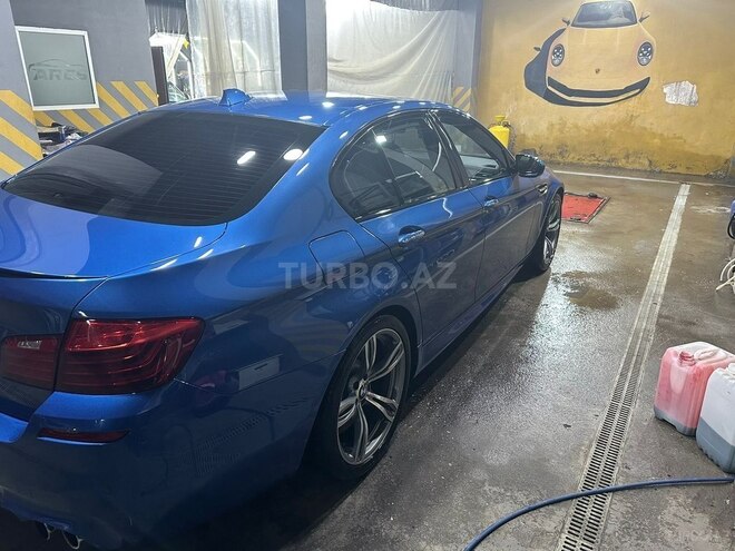 BMW M5 2014, 79,500 km - 4.4 l - Bakı
