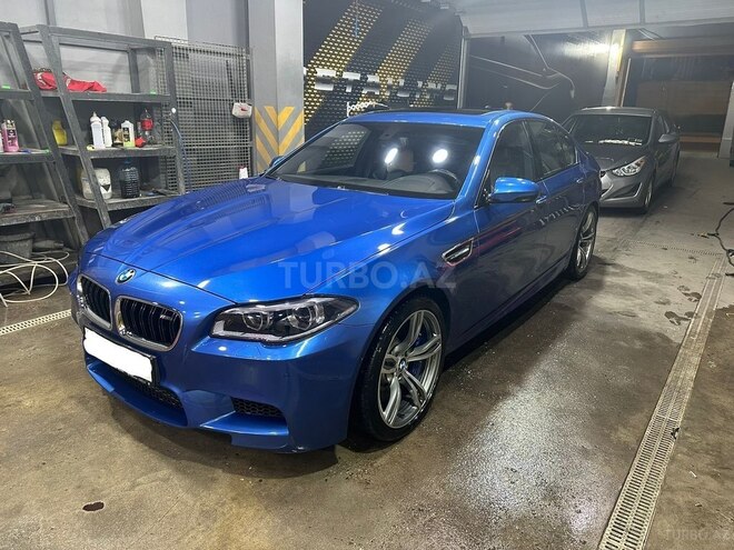BMW M5 2014, 79,500 km - 4.4 l - Bakı