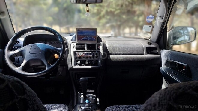 Mitsubishi Pajero io 2000, 255,000 km - 2.0 l - Bakı