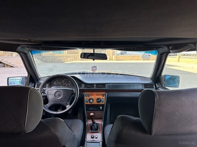 Mercedes E 200 1995, 630,000 km - 2.0 l - Bakı