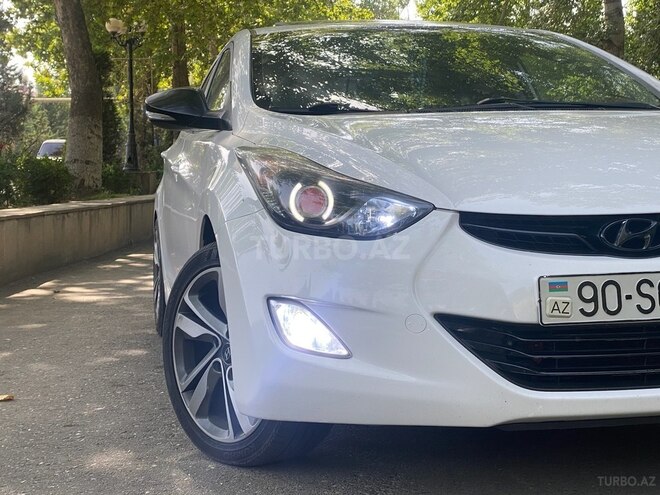 Hyundai Elantra 2013, 99,800 km - 1.8 l - Ağcabədi