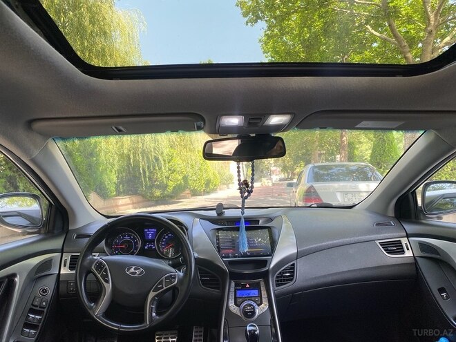 Hyundai Elantra 2013, 99,800 km - 1.8 l - Ağcabədi