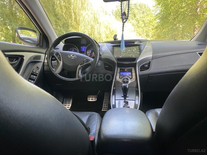 Hyundai Elantra 2013, 99,800 km - 1.8 l - Ağcabədi