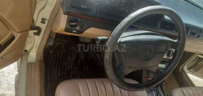 Mercedes E 200 1992, 500,000 km - 2.0 л - Göyçay