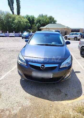 Opel Astra 2011, 161,908 km - 1.4 л - Bakı