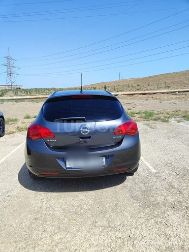 Opel Astra 2011, 161,908 km - 1.4 л - Bakı