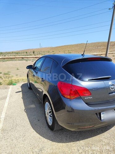 Opel Astra 2011, 161,908 km - 1.4 л - Bakı