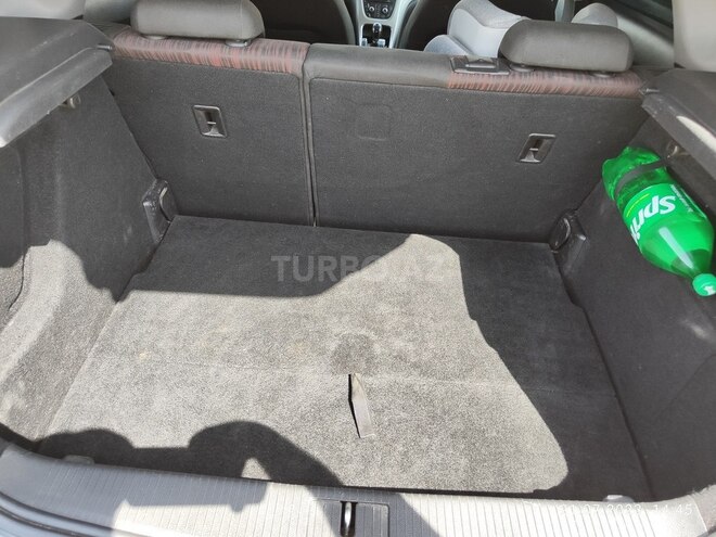 Opel Astra 2011, 161,908 km - 1.4 л - Bakı