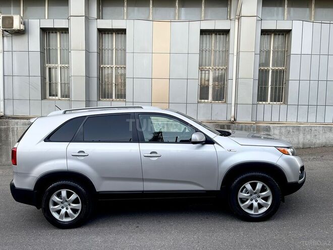 Kia Sorento 2009, 193,000 km - 2.0 l - Bakı