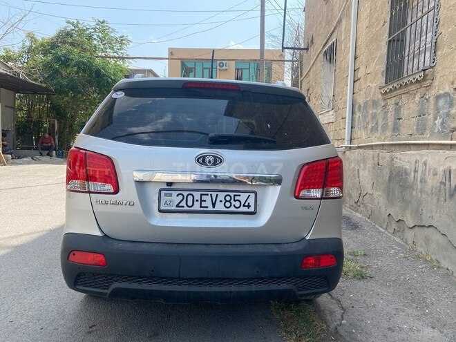 Kia Sorento 2009, 220,000 km - 2.0 l - Gəncə