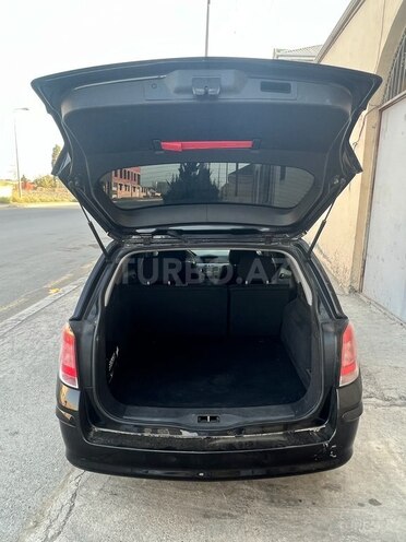 Opel Astra 2009, 211,000 km - 1.4 l - Gəncə