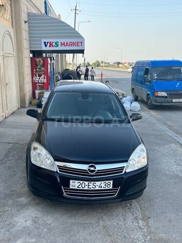Opel Astra 2009, 211,000 km - 1.4 l - Gəncə