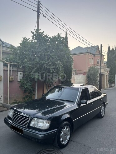 Mercedes E 220 1994, 400,000 km - 2.2 л - Bakı