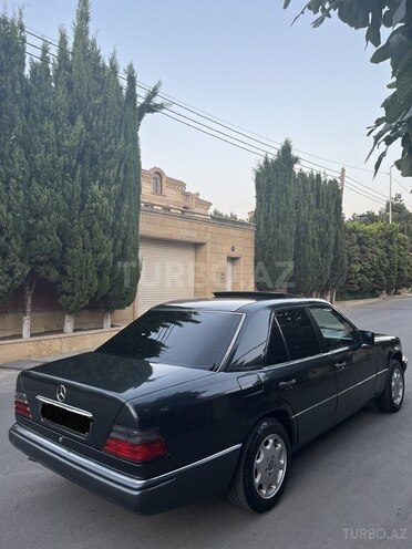 Mercedes E 220 1994, 400,000 km - 2.2 л - Bakı