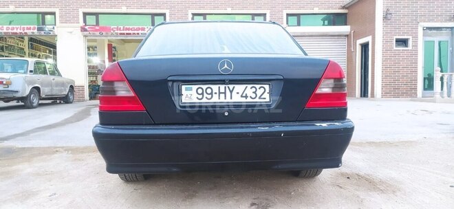 Mercedes C 200 1998, 213,523 km - 2.0 l - Bakı