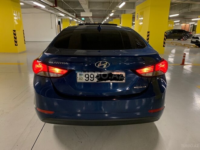Hyundai Elantra 2015, 116,773 km - 1.8 l - Gəncə