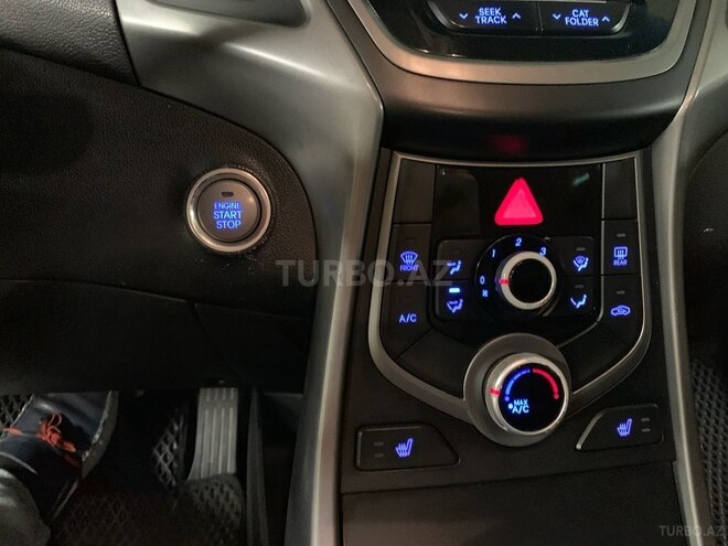 Hyundai Elantra 2015, 116,773 km - 1.8 l - Gəncə