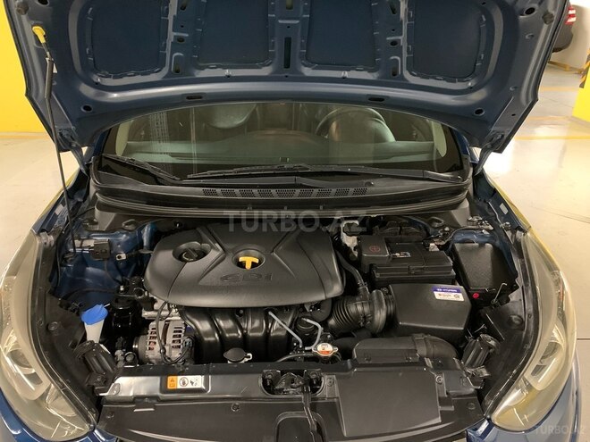 Hyundai Elantra 2015, 116,773 km - 1.8 l - Gəncə