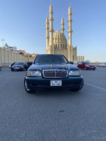 Mercedes C 230 1998, 324,000 km - 2.3 l - Bakı