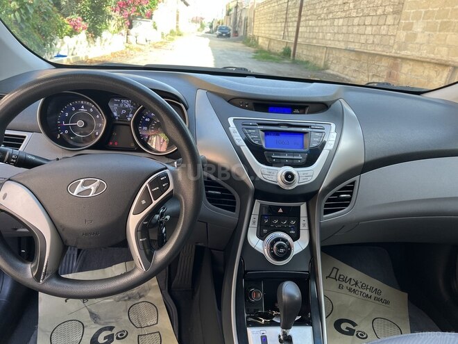 Hyundai Elantra 2011, 220,000 km - 1.8 l - Bakı