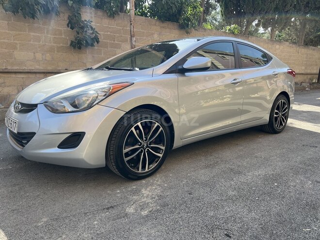 Hyundai Elantra 2011, 220,000 km - 1.8 l - Bakı