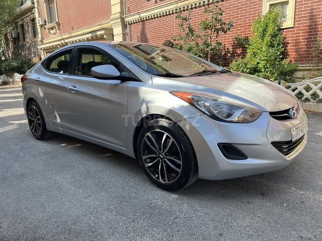Hyundai Elantra 2011, 220,000 km - 1.8 l - Bakı