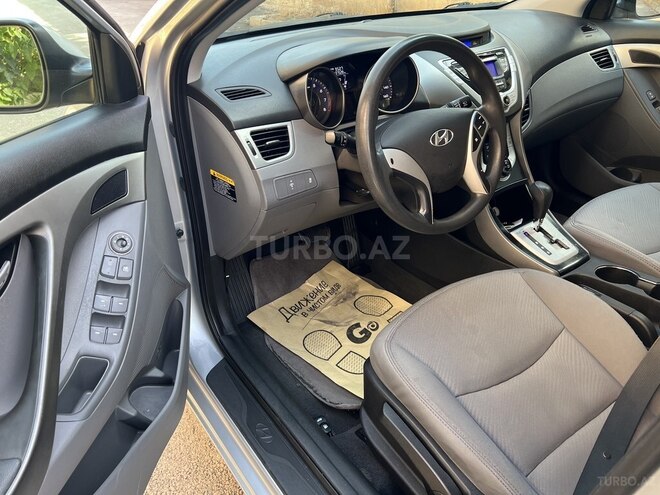 Hyundai Elantra 2011, 220,000 km - 1.8 l - Bakı