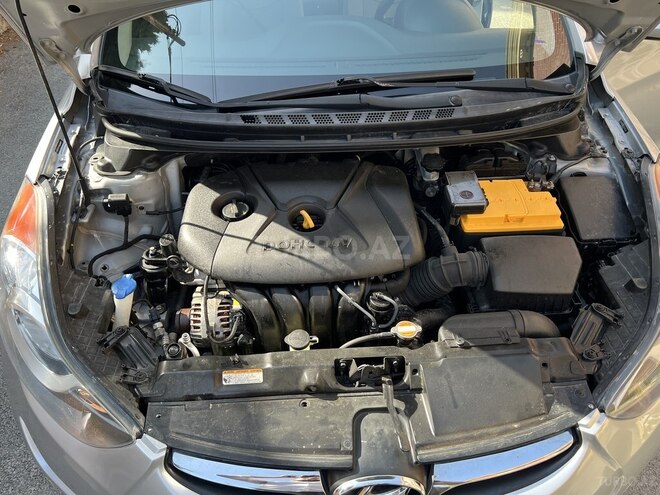 Hyundai Elantra 2011, 220,000 km - 1.8 l - Bakı