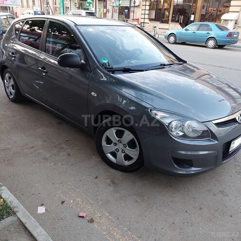 Hyundai i30 2009, 178,000 km - 1.4 l - Biləsuvar