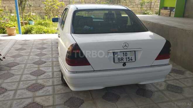 Mercedes C 200 1995, 416,000 km - 2.0 l - Sumqayıt