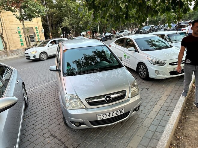 Opel Meriva 2009, 185,000 km - 1.4 л - Gəncə
