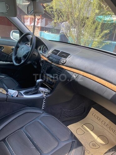Mercedes E 280 2006, 324,000 km - 3.0 l - Bərdə