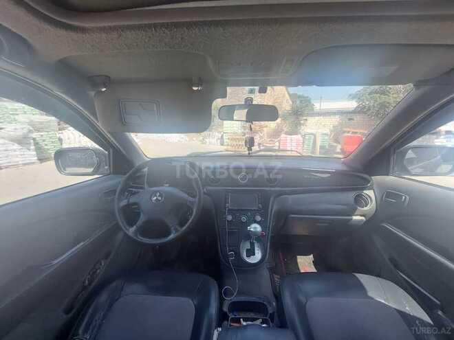 Mitsubishi Airtrek 2002, 256,487 km - 2.0 l - Bakı