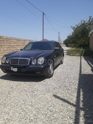 Mercedes E 230 1996, 368,900 km - 2.3 l - Bakı