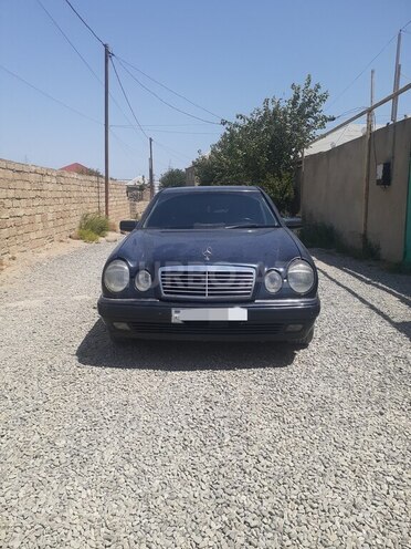 Mercedes E 230 1996, 368,900 km - 2.3 l - Bakı