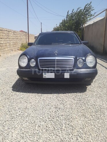 Mercedes E 230 1996, 368,900 km - 2.3 l - Bakı
