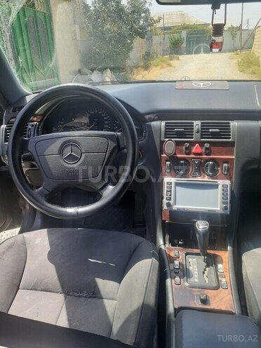Mercedes E 230 1996, 368,900 km - 2.3 l - Bakı